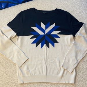 Talbots snowflake Christmas holiday ski wear sweater medium